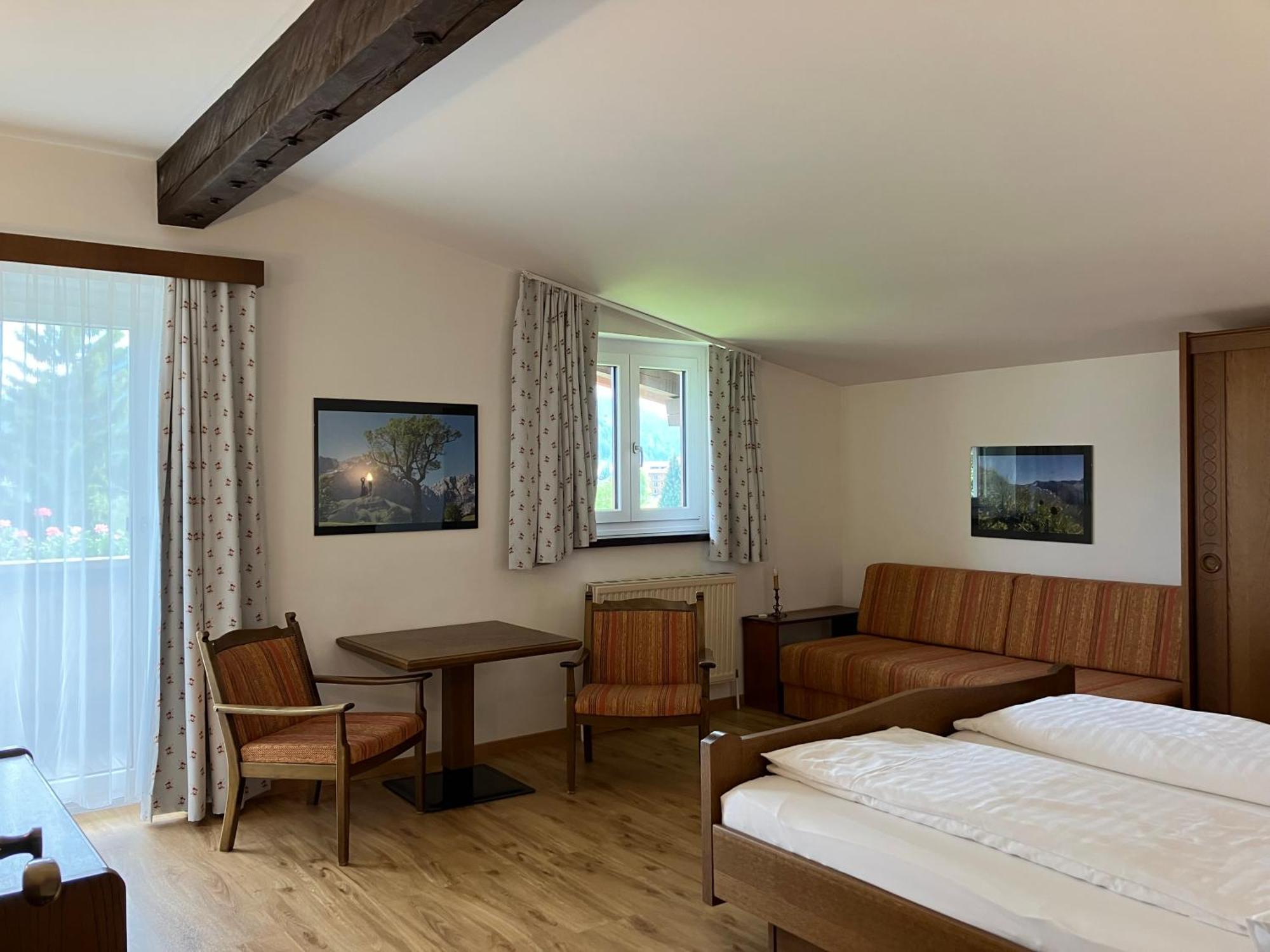 Landhaus Frenes Apartments Seefeld in Tirol Bagian luar foto